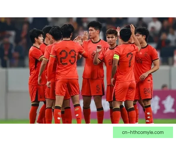 中国男足1-1战平朝鲜 8人表现不及格